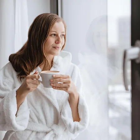 メルキュール ツェントラム 3* デュッセルドルフ