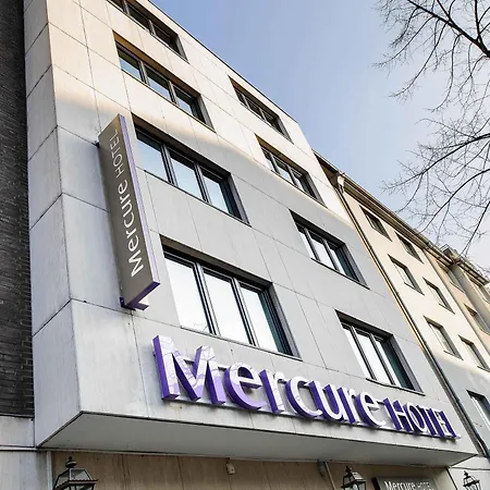 מלון Mercure Zentrum 3*