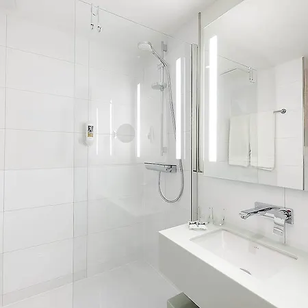 Mercure Zentrum 3* דיסלדורף