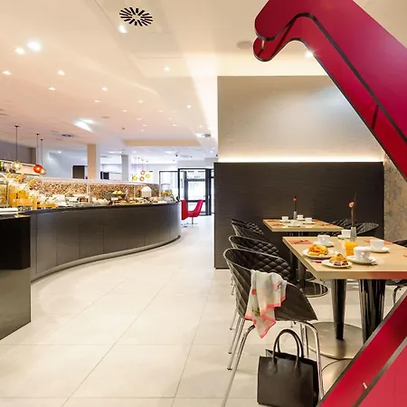 Отель Mercure Zentrum